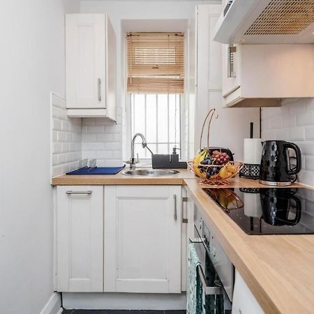 Stunning 2-Bed Apt - Free Parking - Camden - Central - Zoo - Shop - Events Londra Esterno foto