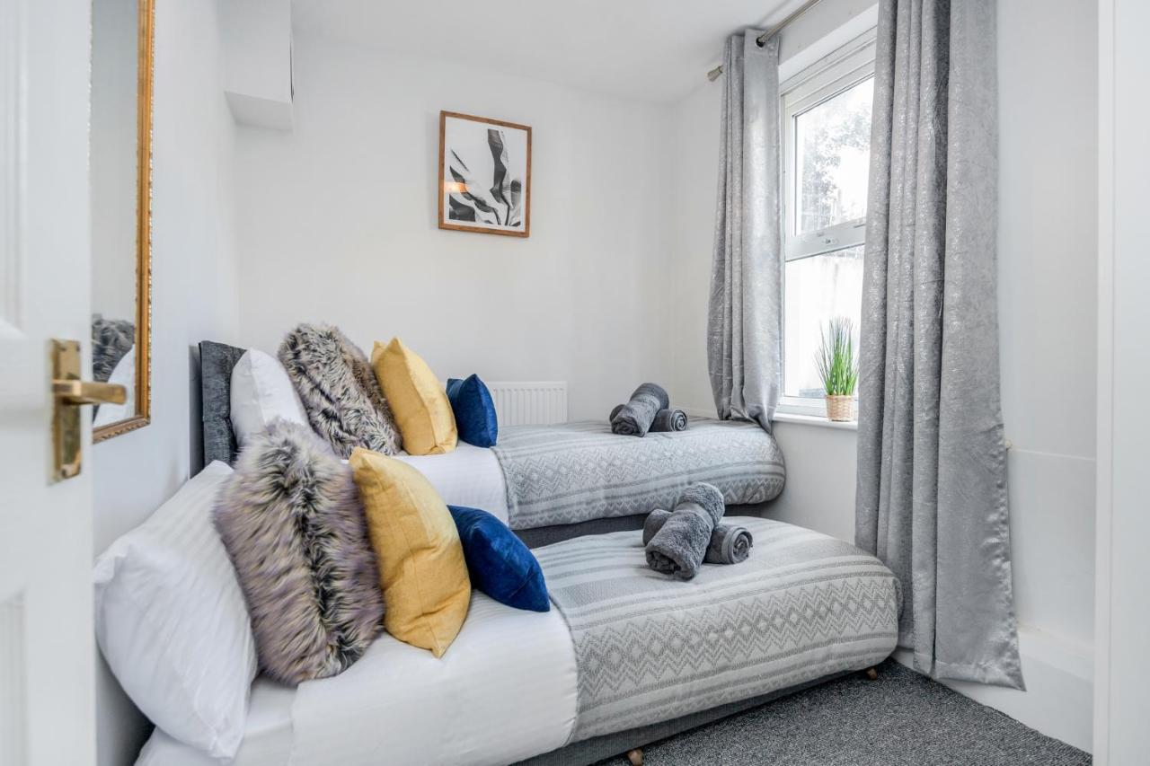 Stunning 2-Bed Apt - Free Parking - Camden - Central - Zoo - Shop - Events Londra Esterno foto