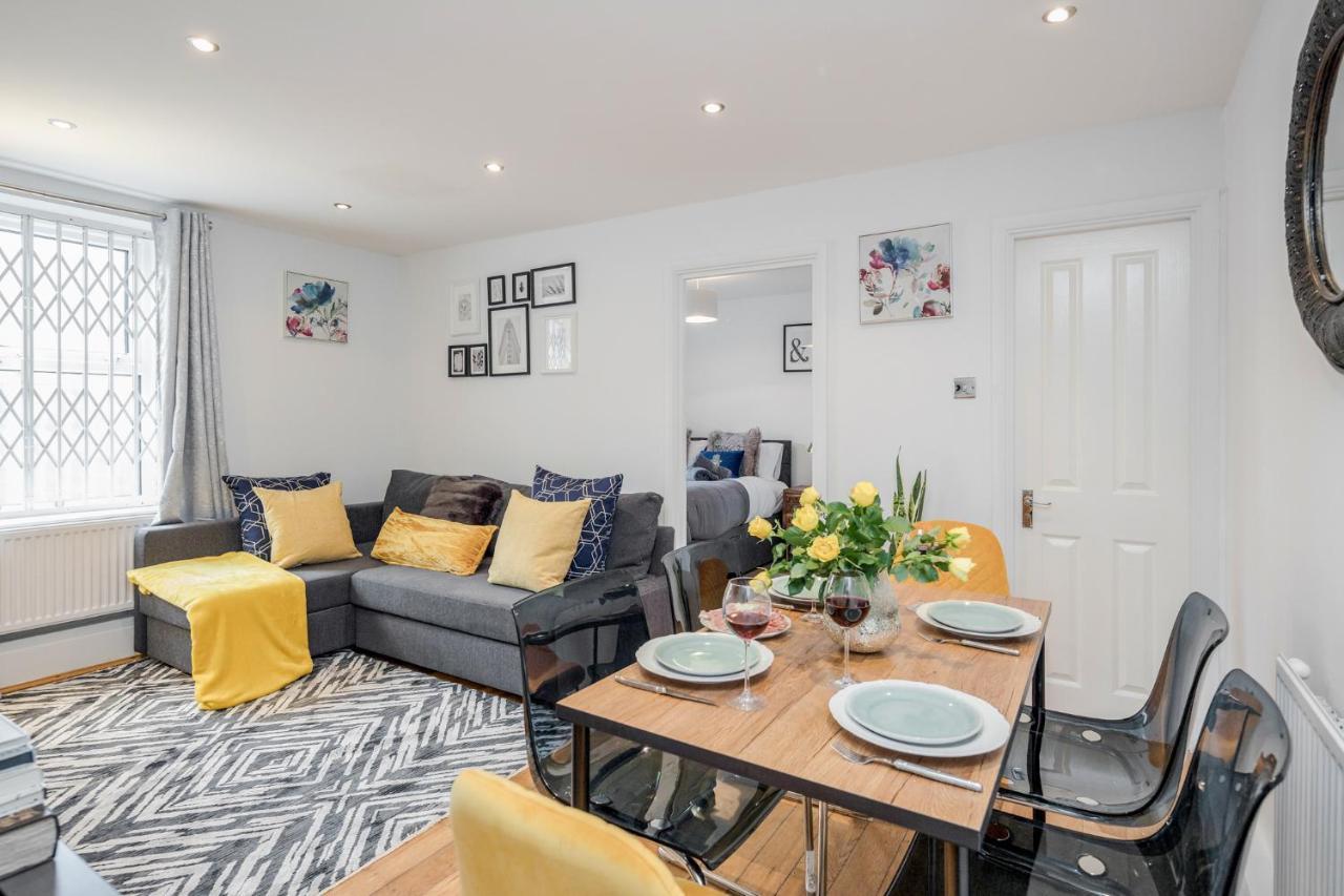 Stunning 2-Bed Apt - Free Parking - Camden - Central - Zoo - Shop - Events Londra Esterno foto