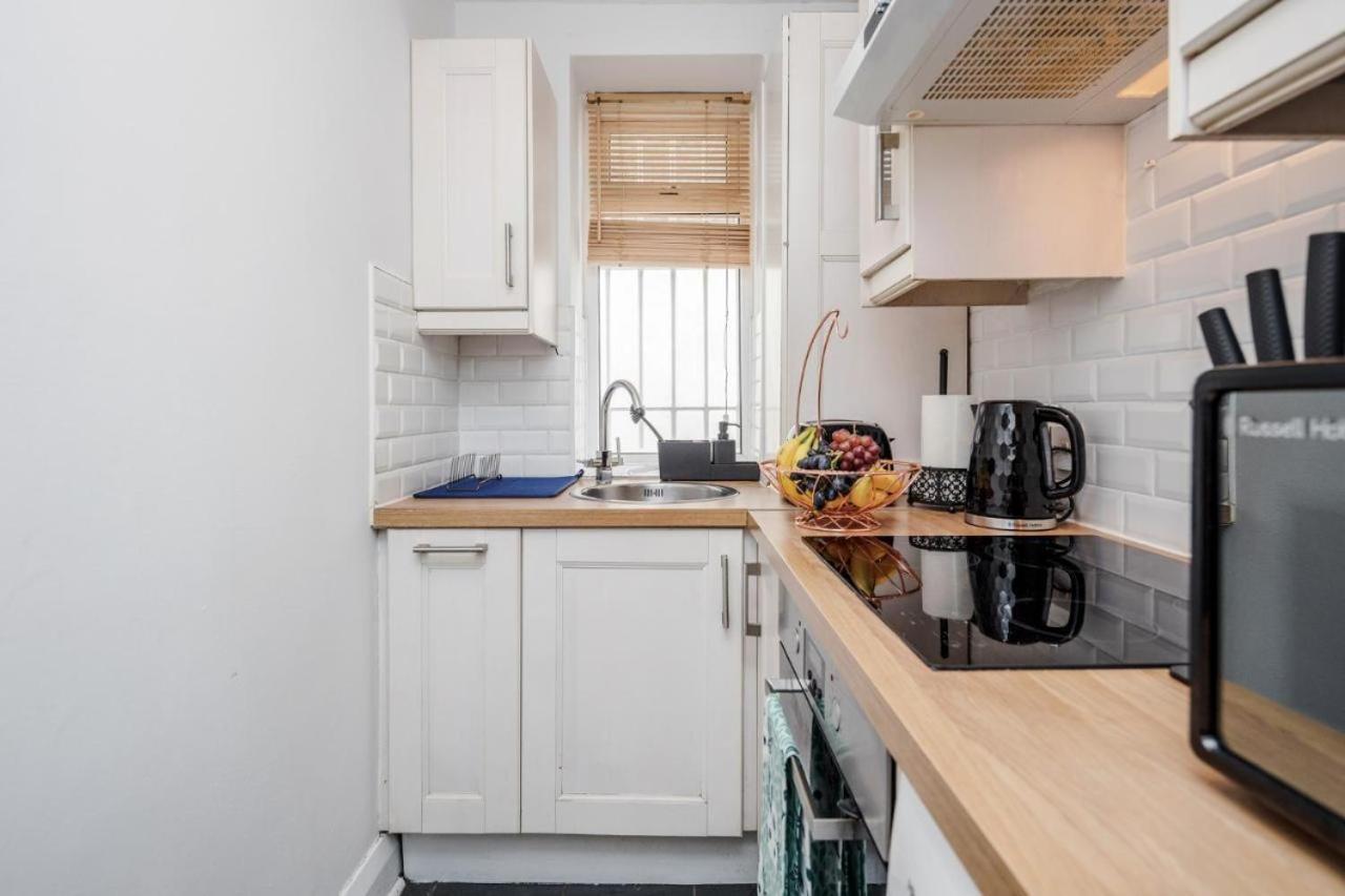 Stunning 2-Bed Apt - Free Parking - Camden - Central - Zoo - Shop - Events Londra Esterno foto
